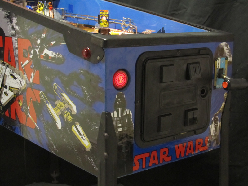 Star Wars - cabinet front
